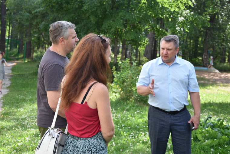 В рамках исполнения поручения врио Губернатора Вологодской области Глава округа встретился с Артёмом Викторовичем Трифановым из поселка Чагода.. В рамках исполнения поручения врио Губернатора Вологодской области Глава округа встретился с Артёмом Викторовичем Трифановым из поселка Чагода..