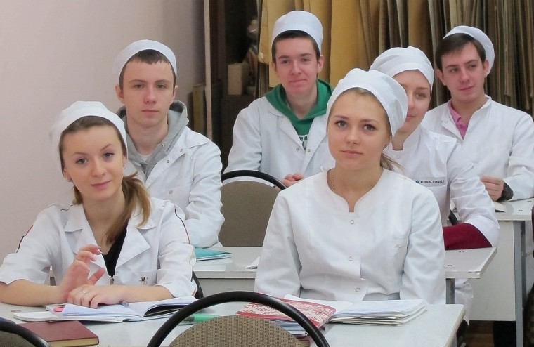 От Вологодской области 225 студентов с сентября начнут учиться в медицинских вузах России в рамках целевого обучения.. От Вологодской области 225 студентов с сентября начнут учиться в медицинских вузах России в рамках целевого обучения..
