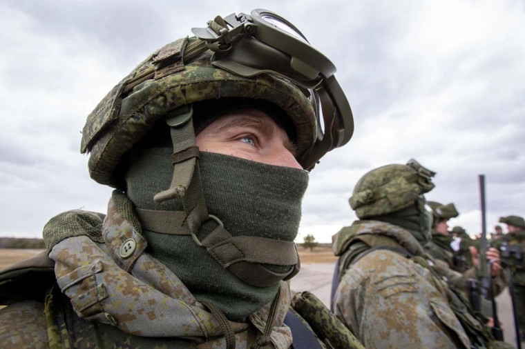 В Вологодской области действует 38 мер поддержки бойцам СВО и их семьям. В Вологодской области действует 38 мер поддержки бойцам СВО и их семьям.